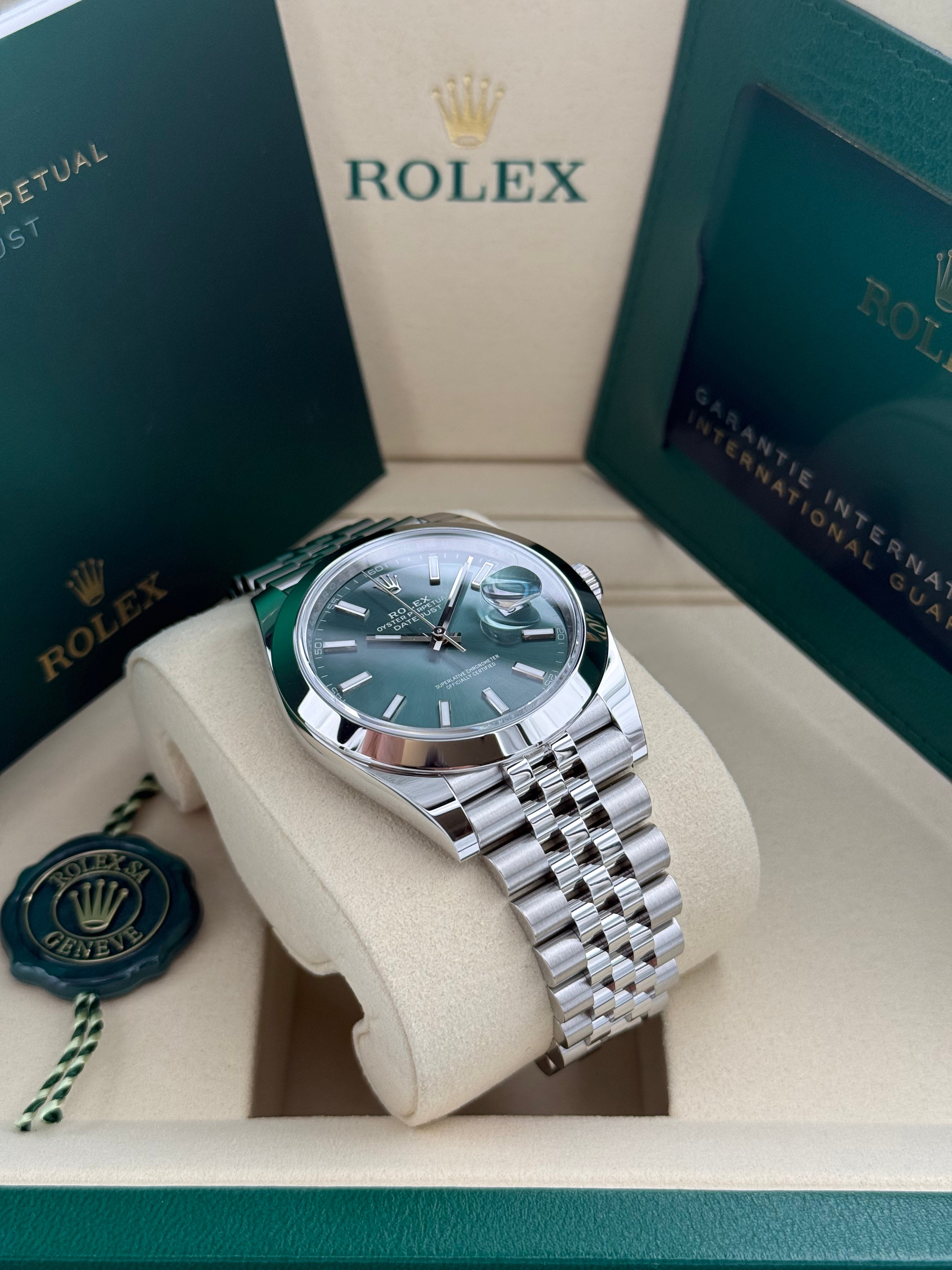 Rolex Datejust 41 – Ref. 126300 | Mintgrünes Zifferblatt | Jubilee-Band