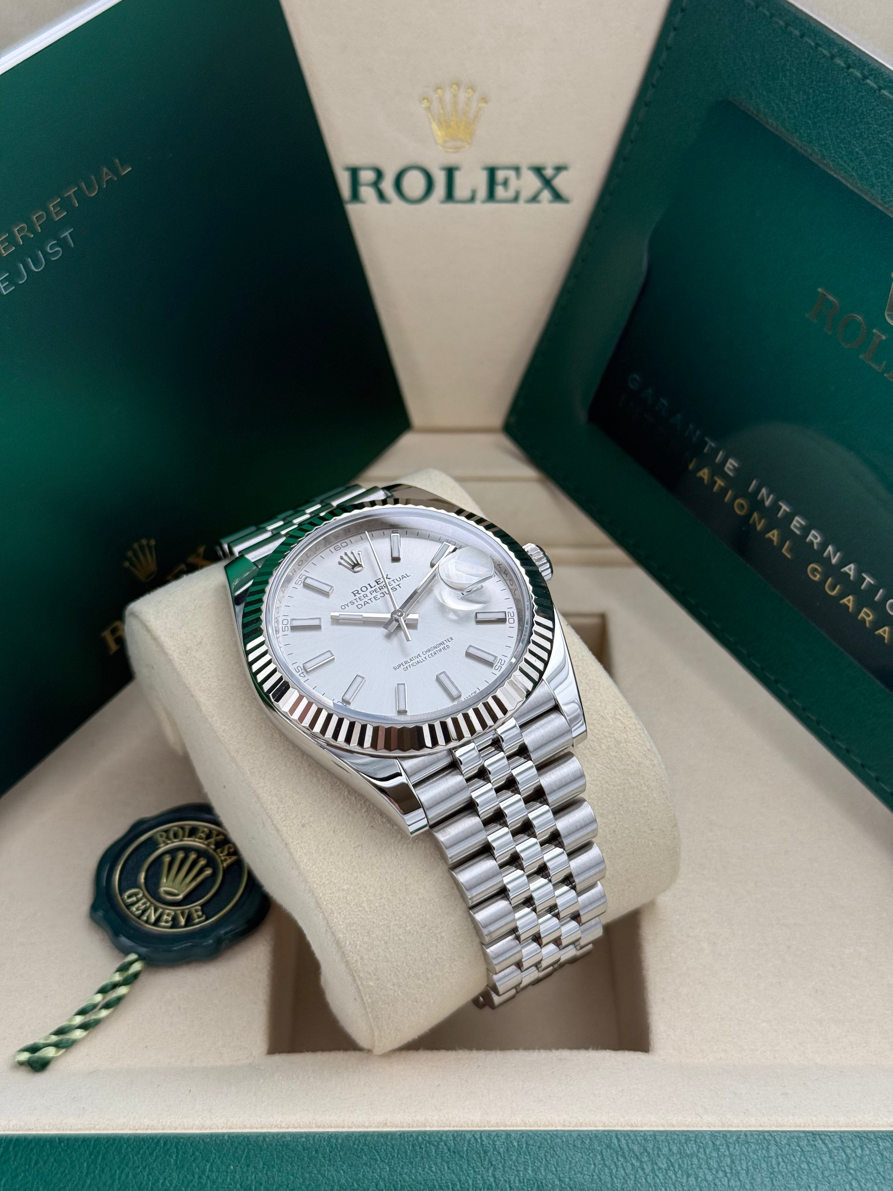 Rolex Datejust 41 – Ref. 126334 |Silbernes Zifferblatt | Jubilee-Band
