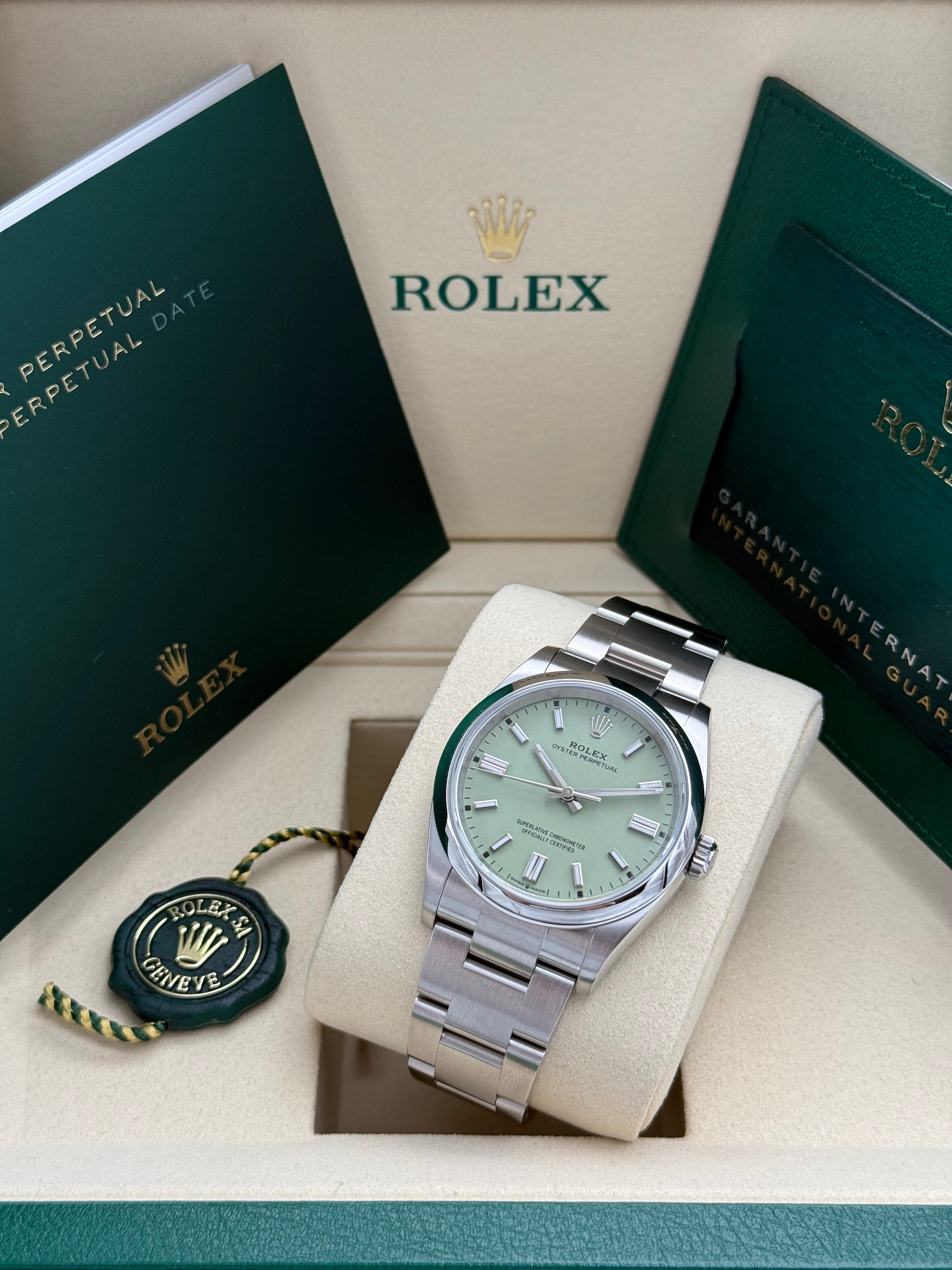 Rolex Oyster Perpetual 36 – Ref. 126000 | Pistazienfarbenes Zifferblatt | Oyster-Band