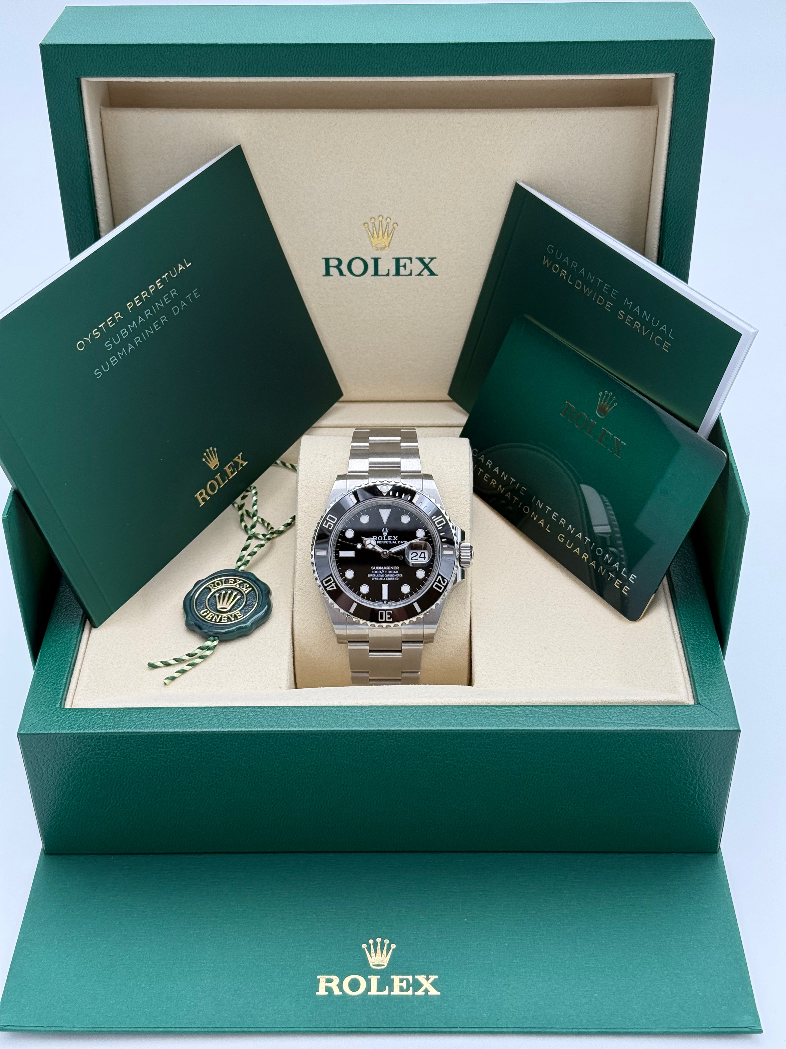 Rolex Submariner Date