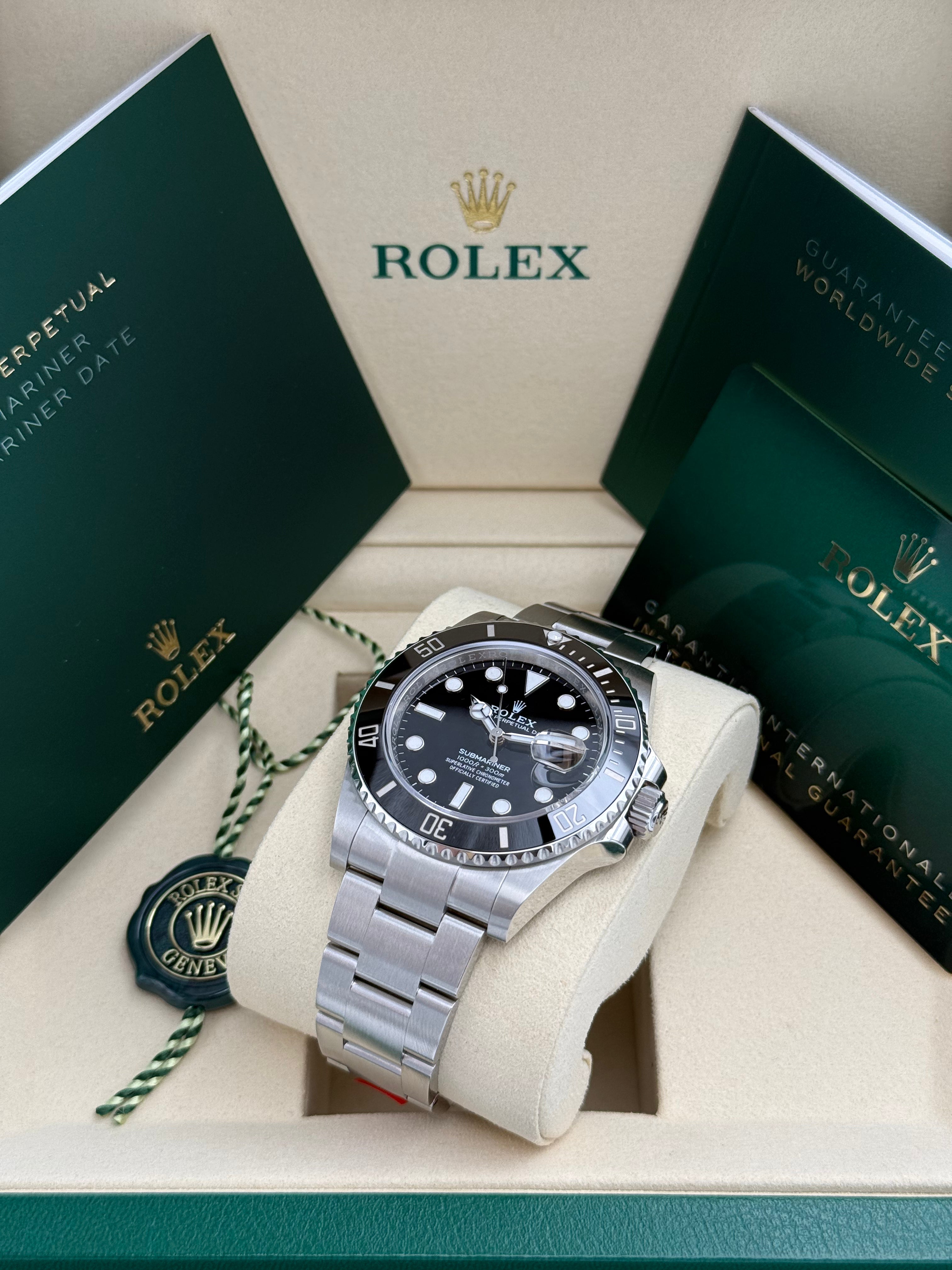 Rolex Submariner Date