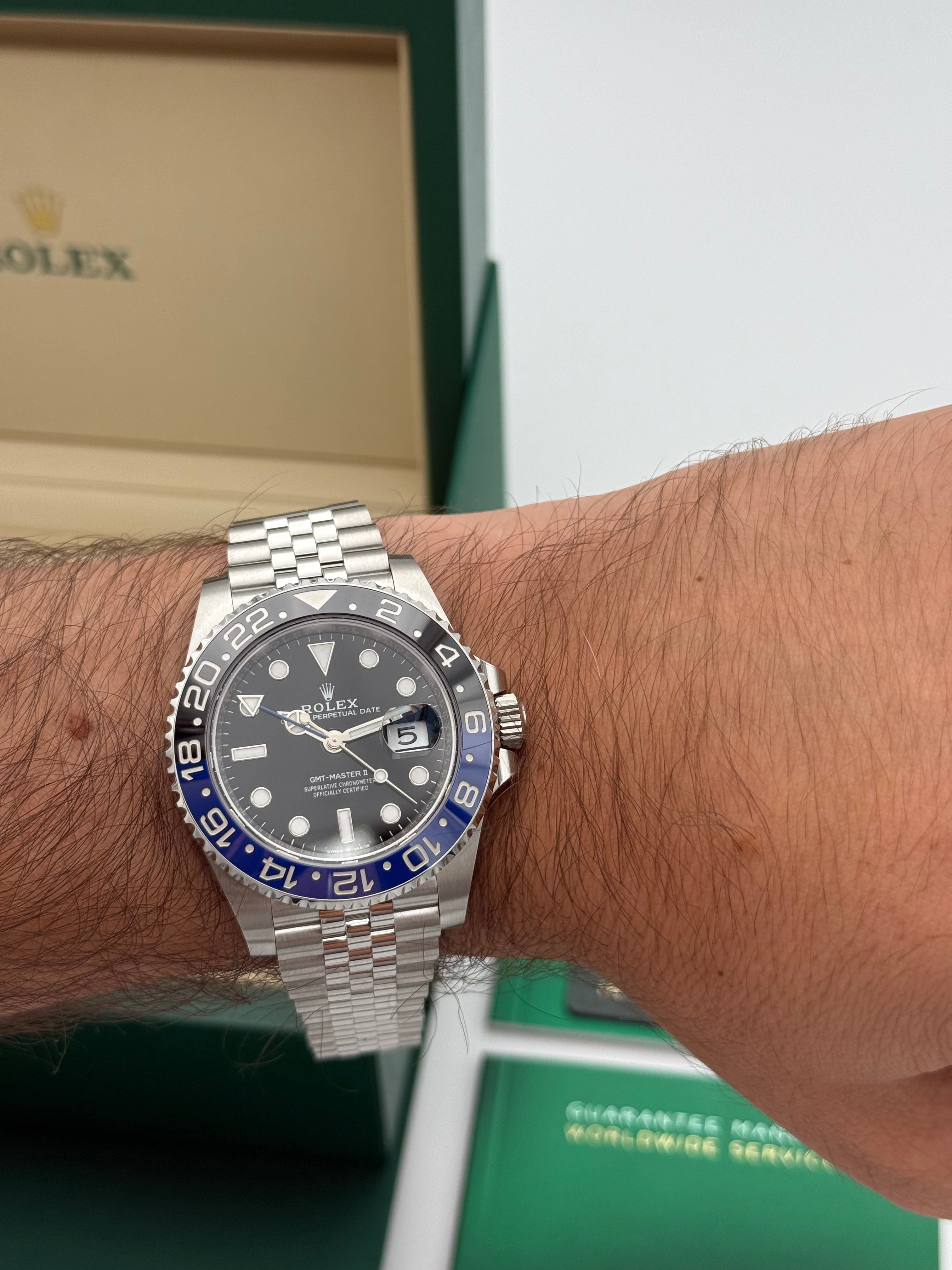 Rolex GMT Master II – Ref. 126710BLNR | Schwarzes Zifferblatt | Jubilee-Band