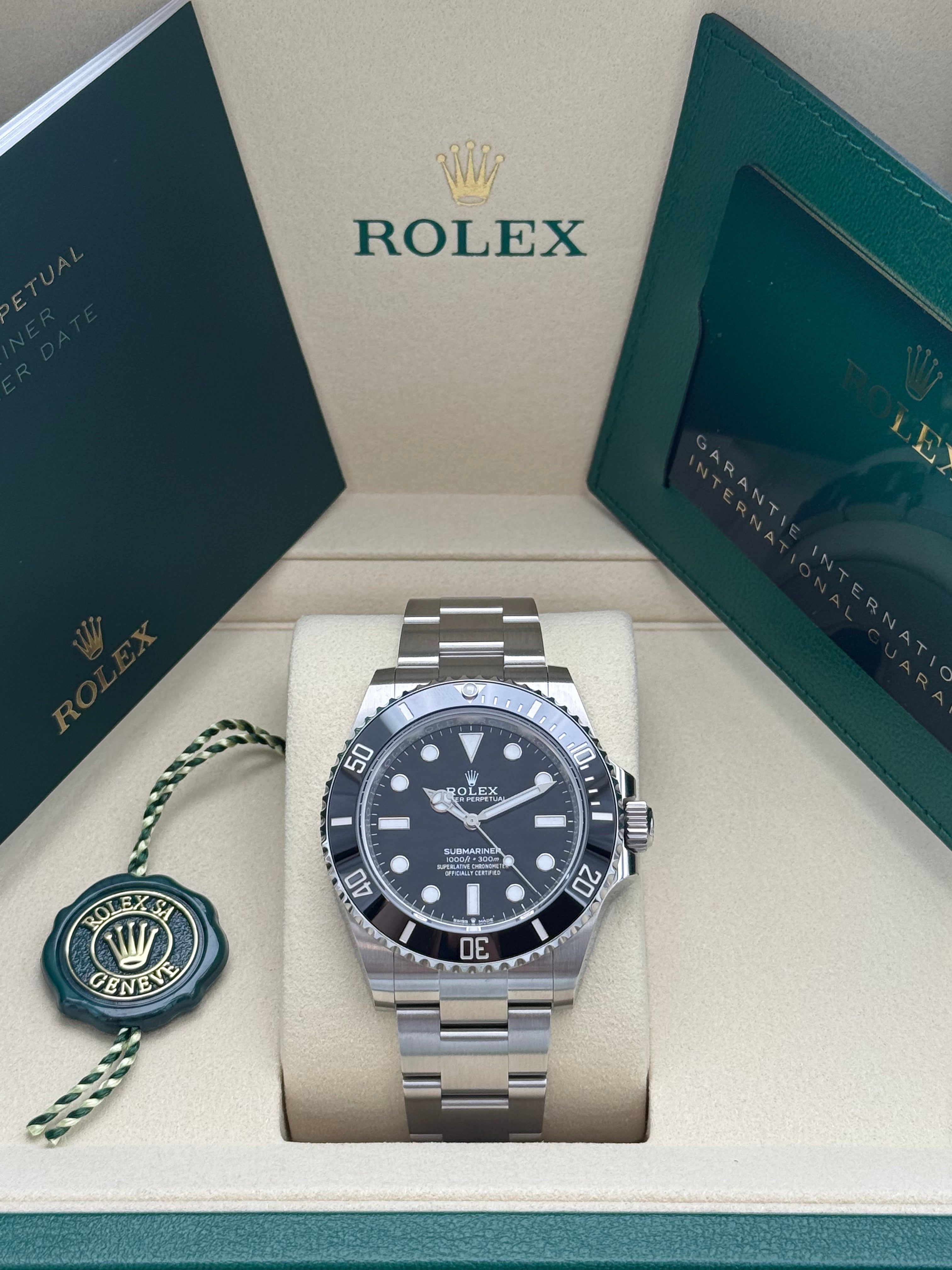Rolex Submariner – Ref. 124060 | Schwarzes Zifferblatt | Oyster-Band