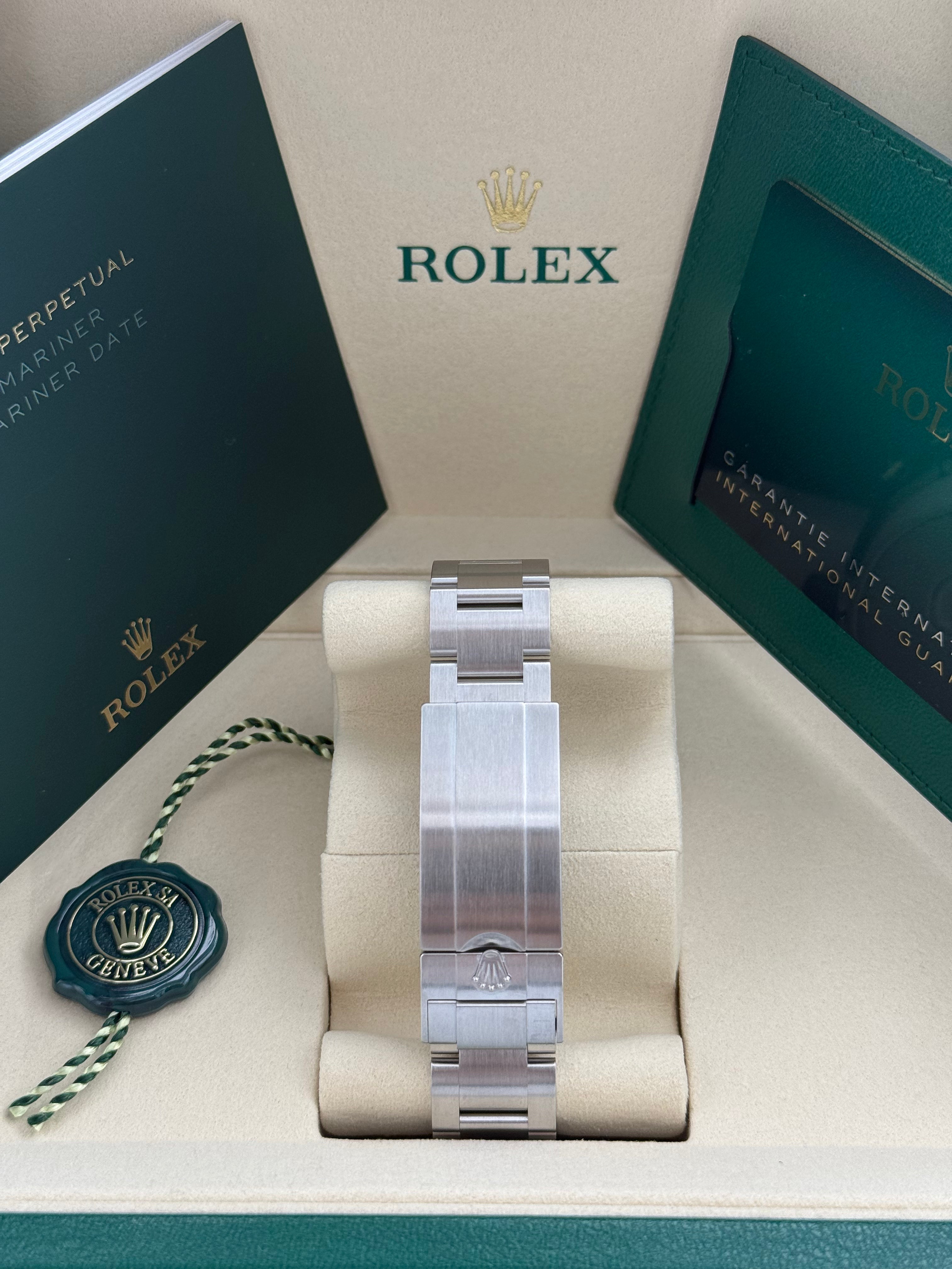 Rolex Submariner – Ref. 124060 | Schwarzes Zifferblatt | Oyster-Band