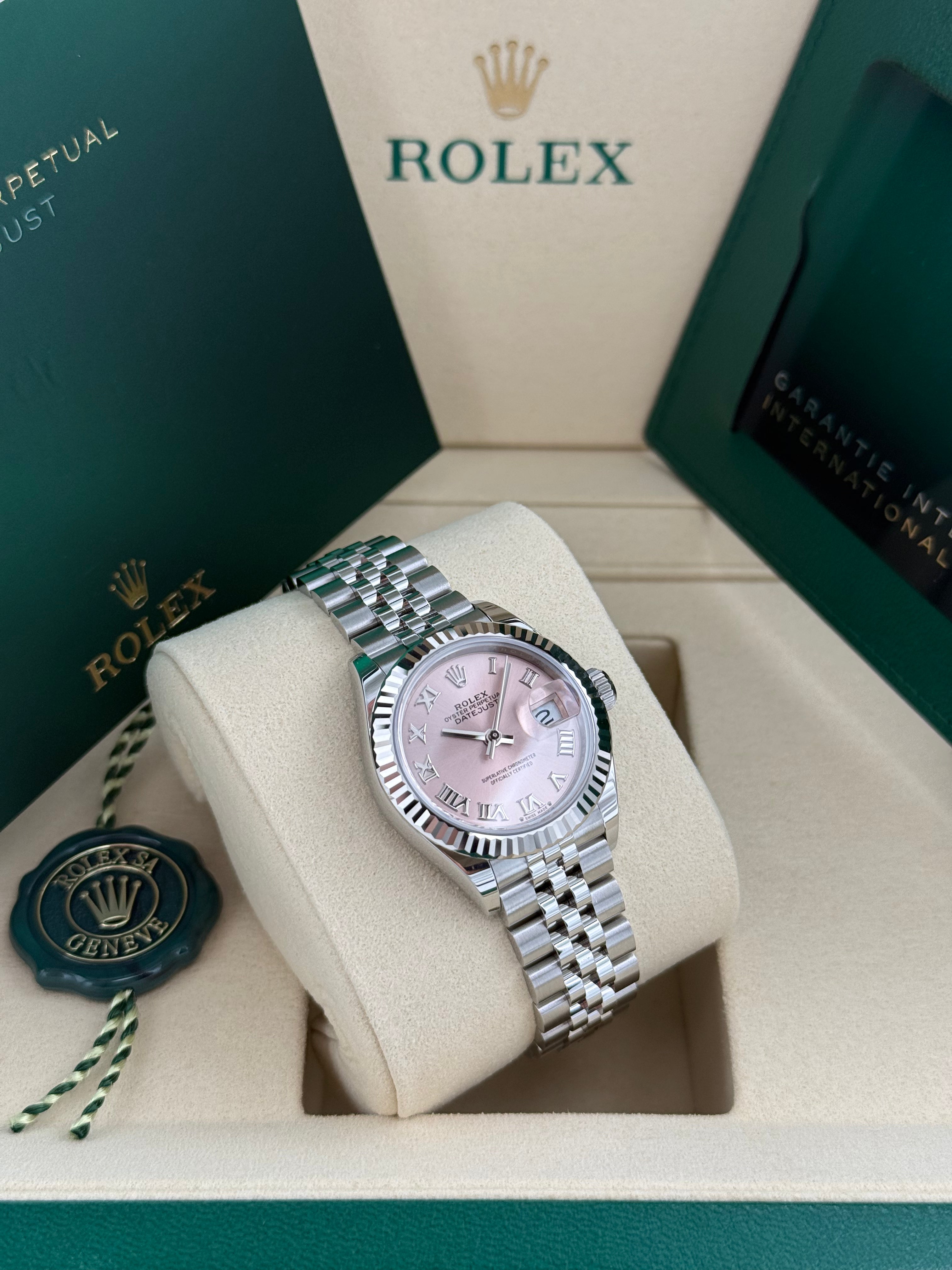 Rolex Lady-Datejust 28 – Ref. 279174 | Rosefarbenes Zifferblatt | Jubilee-Band